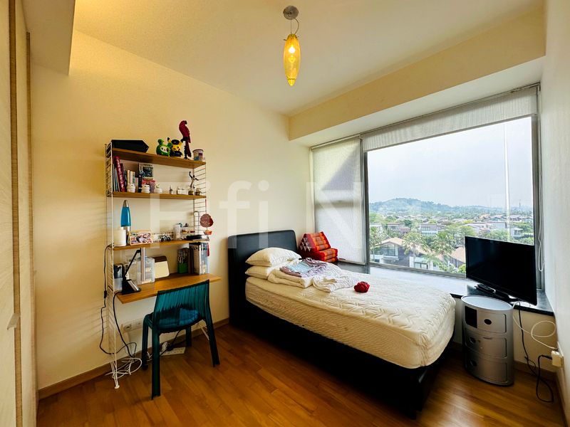4+1 Bed Condo for Rent in  The Azure - Image 3